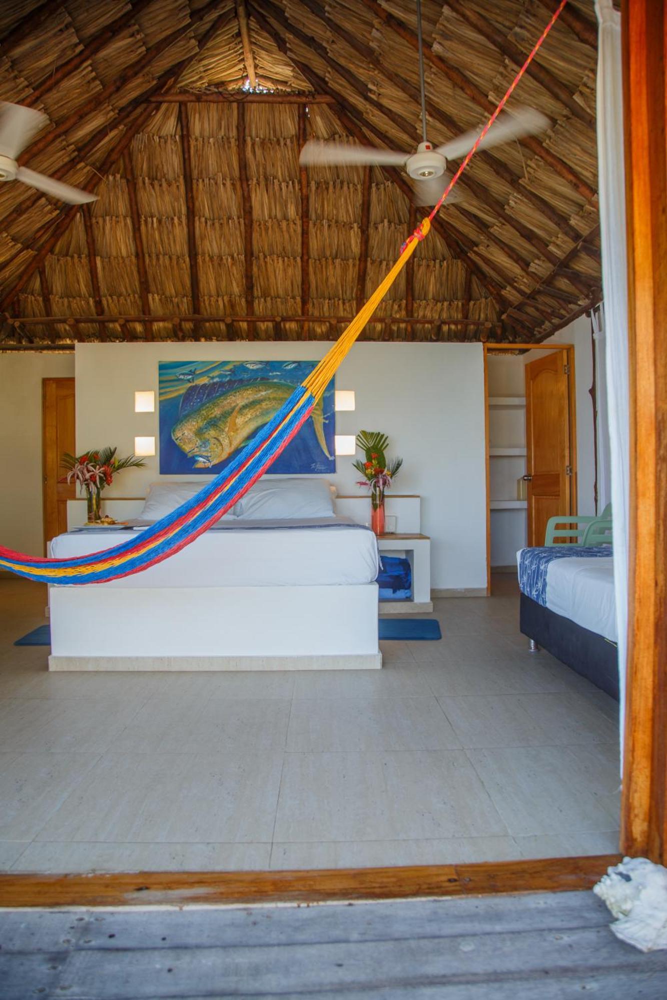 Hotel Isla Del Pirata Ісла-Гранде Екстер'єр фото